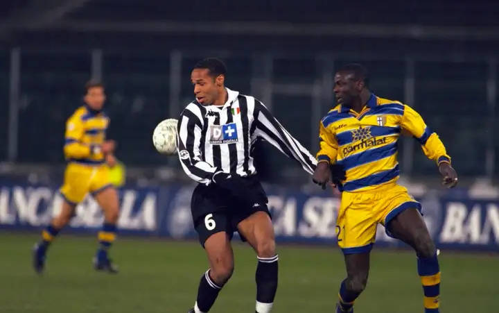  欧冠窗口期走向成谜，尤文图斯远射贴柱，震撼外界，资深球员宣示担当