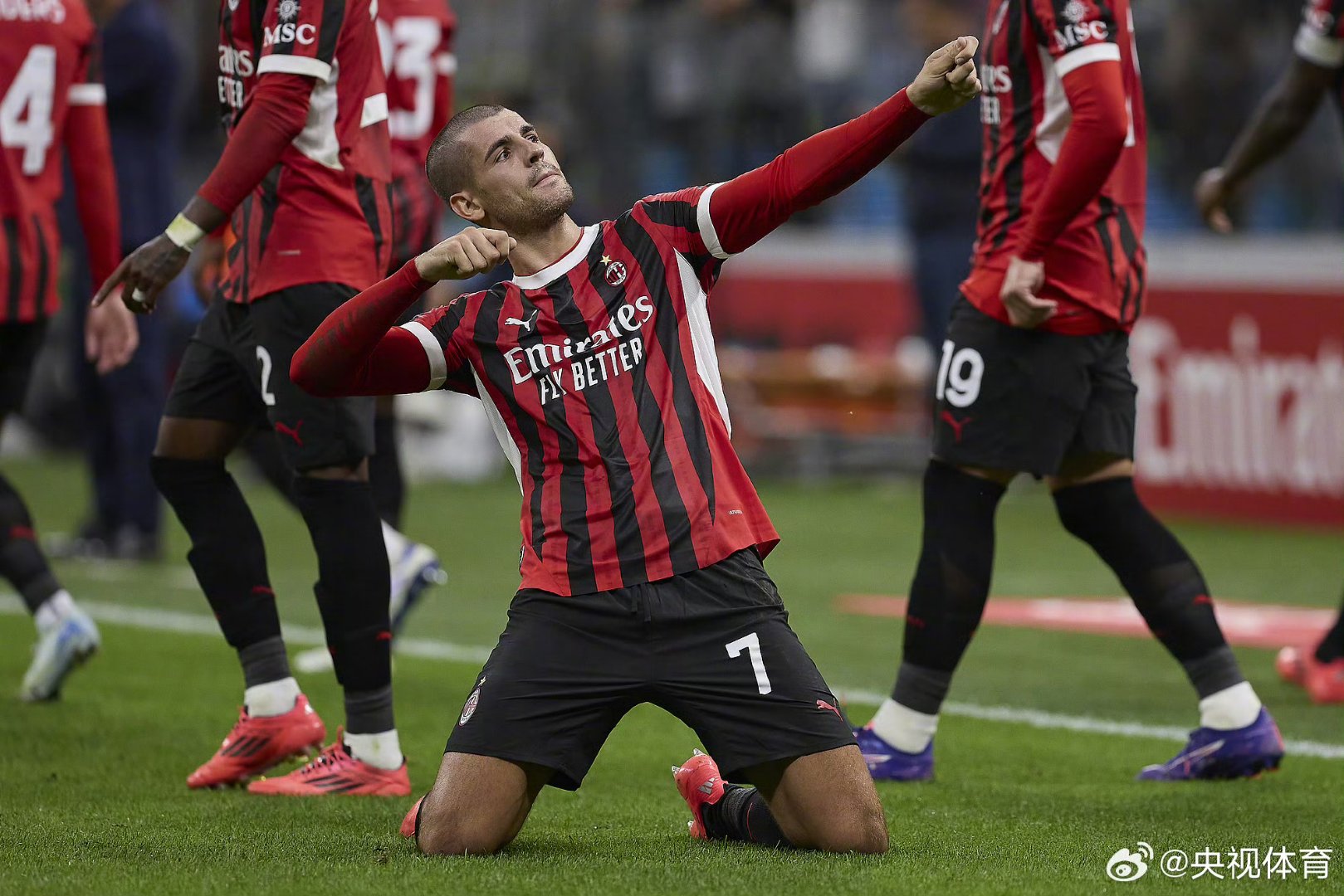  意大利杯集结日再迎强敌；丹佛掘金防线松动；主帅态度——球迷炸锅；纪律约束更严格