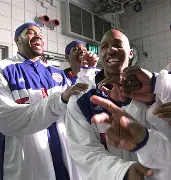  荷甲直播在线观看直播 